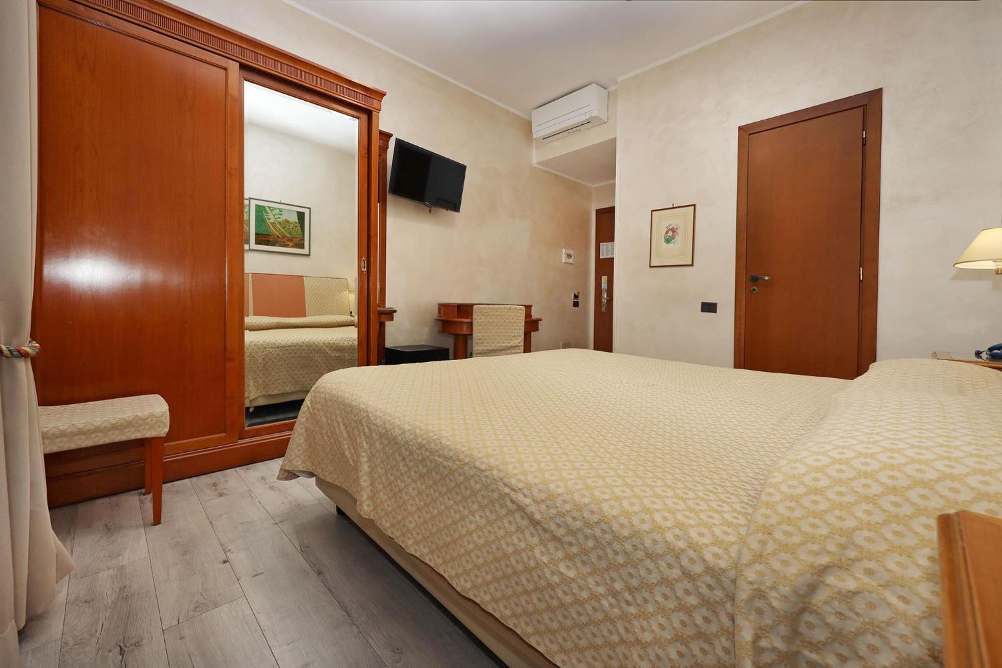 Hotel Rimini Eksteriør billede