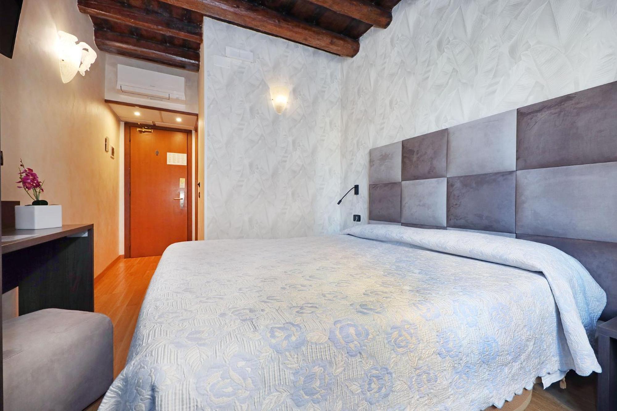 Hotel Rimini Eksteriør billede